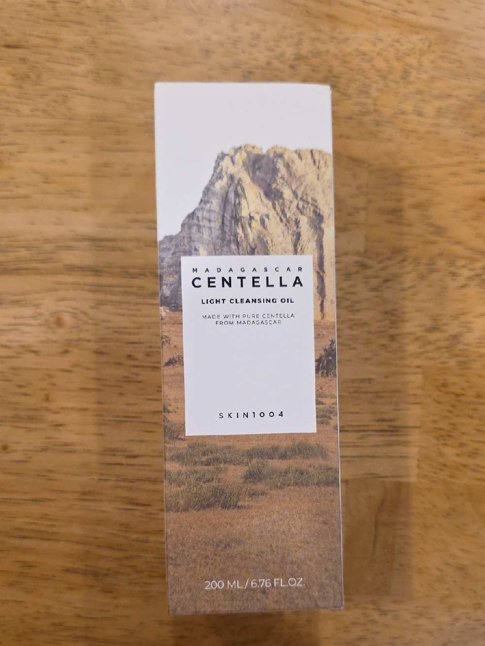 SKIN1004 Madagascar Centella Light Cleansing Oil - Cream/Brown
